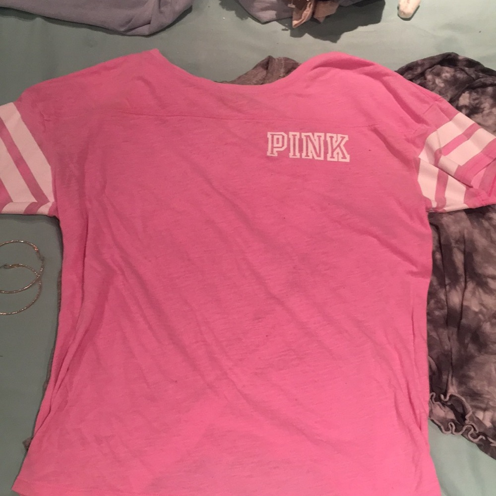 Pink vs lightweight shirt